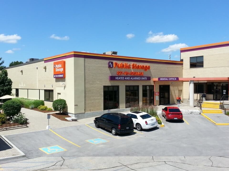 Storage Units in Kitchener 409 er St W Public Storage Canada