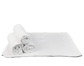 Serviette en tissu éponge blanche