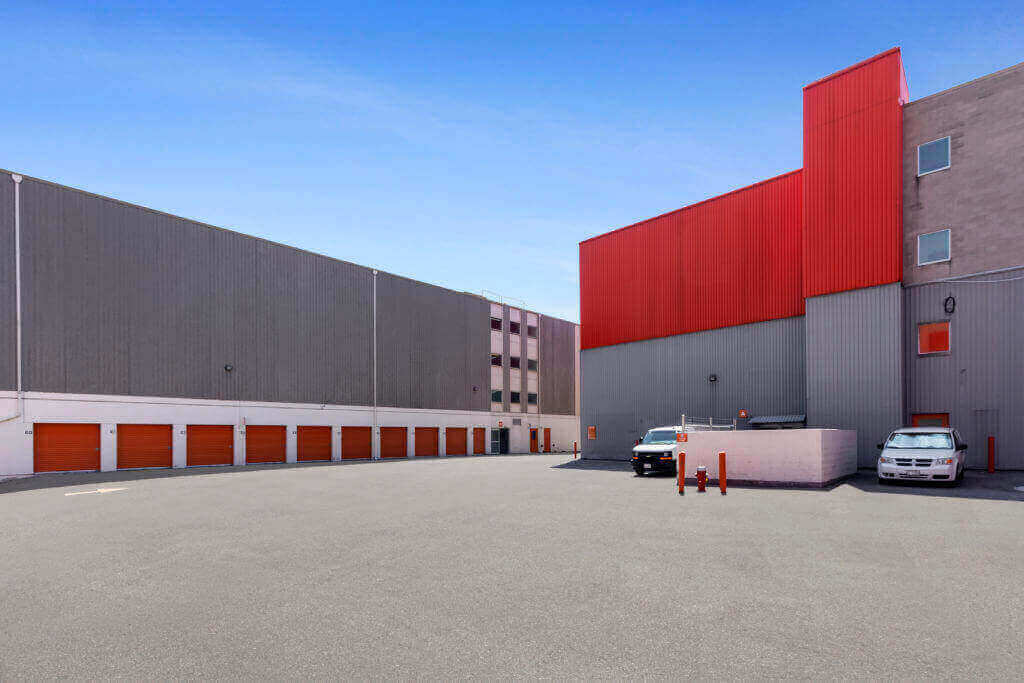 Self-Storage Units in Ontario | Public Storage Canada