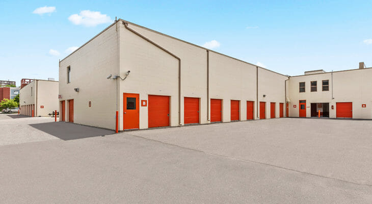 Public Storage North York - Hobson Ave - Drive-up access self-storage units
