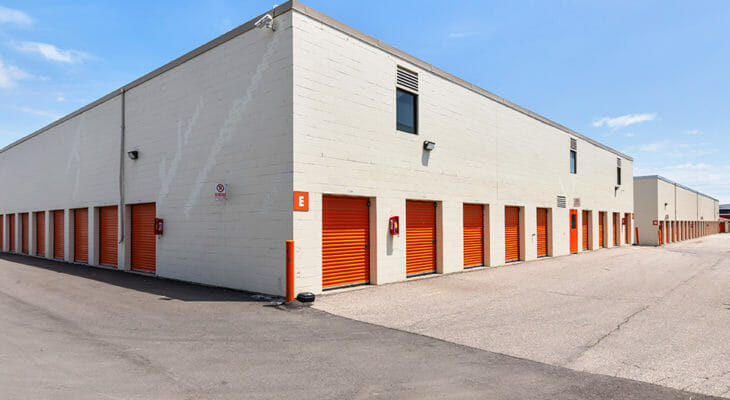 Public Storage Mississauga - Derry Rd - Drive-up access self-storage units