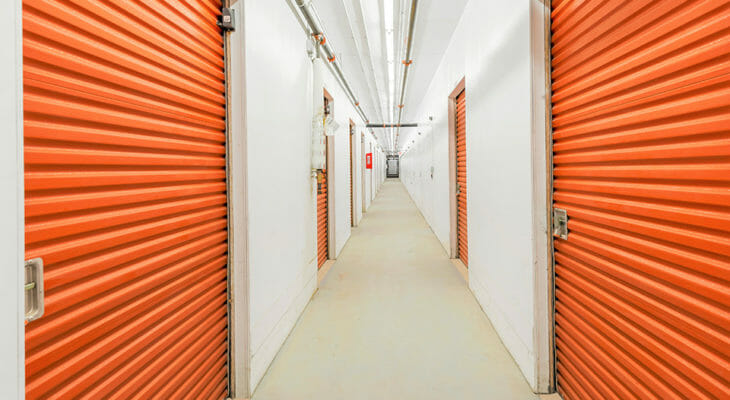 Public Storage Toronto - Dupont St - Indoor self-storage units
