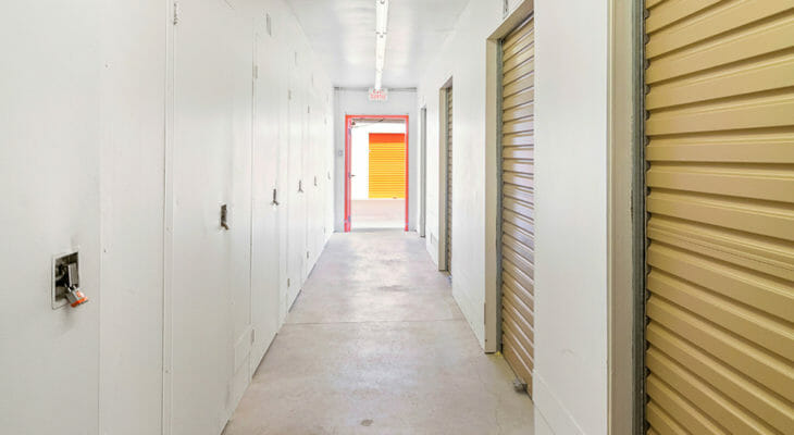 Public Storage Gatineau - Rue d'Edmonton - Indoor self-storage units