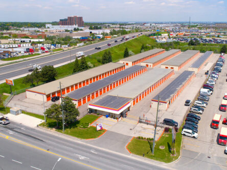 Entrepôt Public Brampton - Advance Blvd - Vue aérienne panoramique