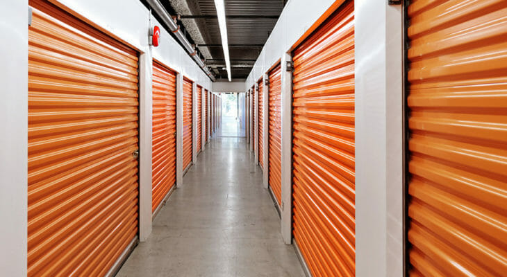 Public Storage Vancouver - Commercial Dr - Indoor self-storage units