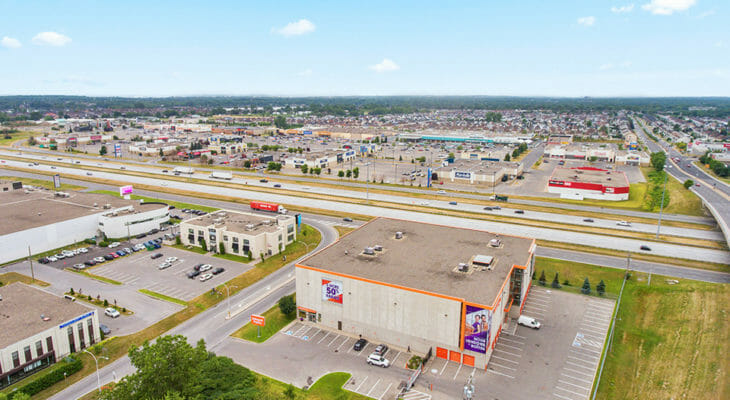 Public Storage Laval - Autoroute Chomedey - Panoramic aerial view