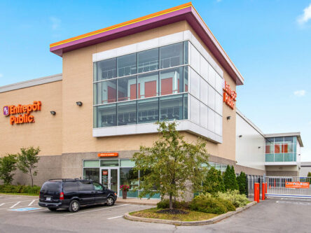 Public Storage Lasalle - Boul Newman - Front entrance