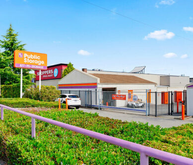 Public Storage Surrey - 120th St - Front entrance