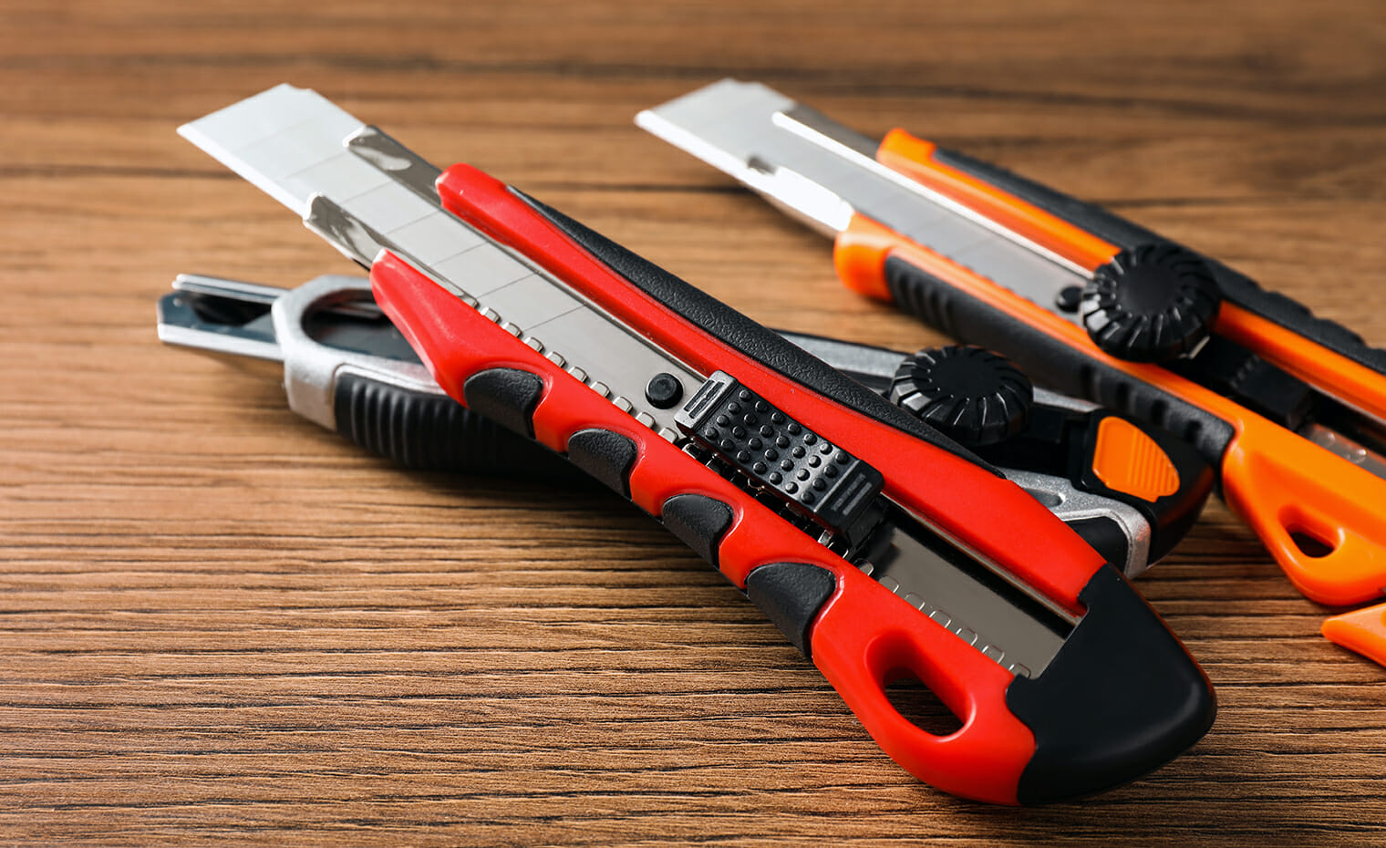 close up image of several box cutters